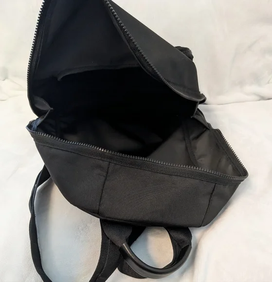 Marc Jacobs Black Backpack with Adjustable Straps - Picture 4 of 14